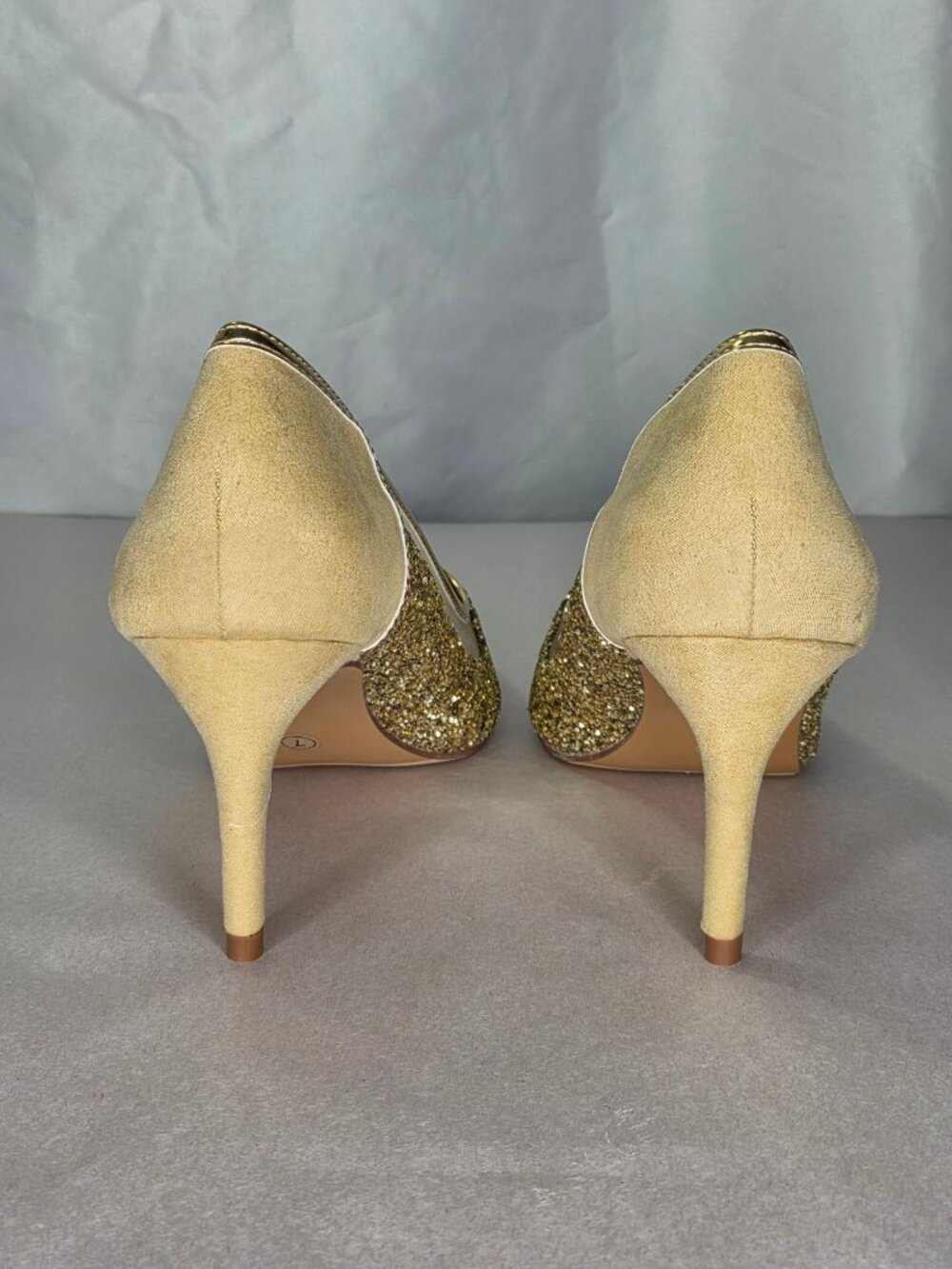 Journee Collection Kalani Heels - Gold, Size 7 - Picture 4 of 7